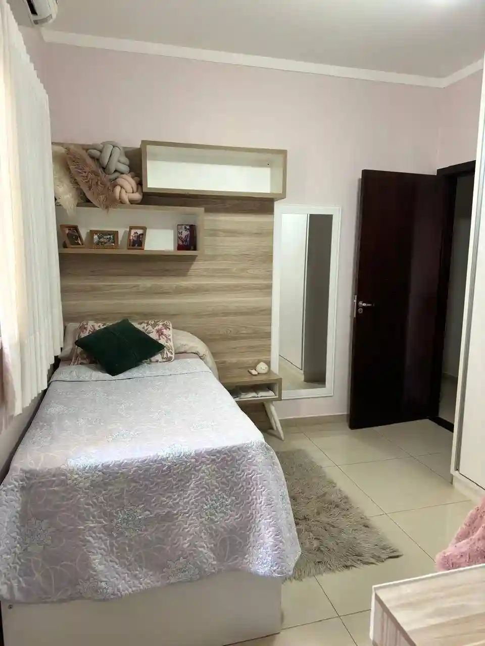 Casa de Condomínio com 3 quartos à venda, 220m² — foto 25 de 36