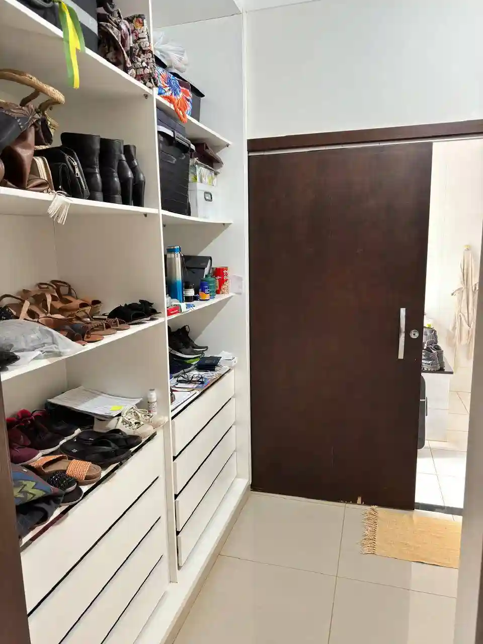 Casa de Condomínio com 3 quartos à venda, 220m² — foto 34 de 36