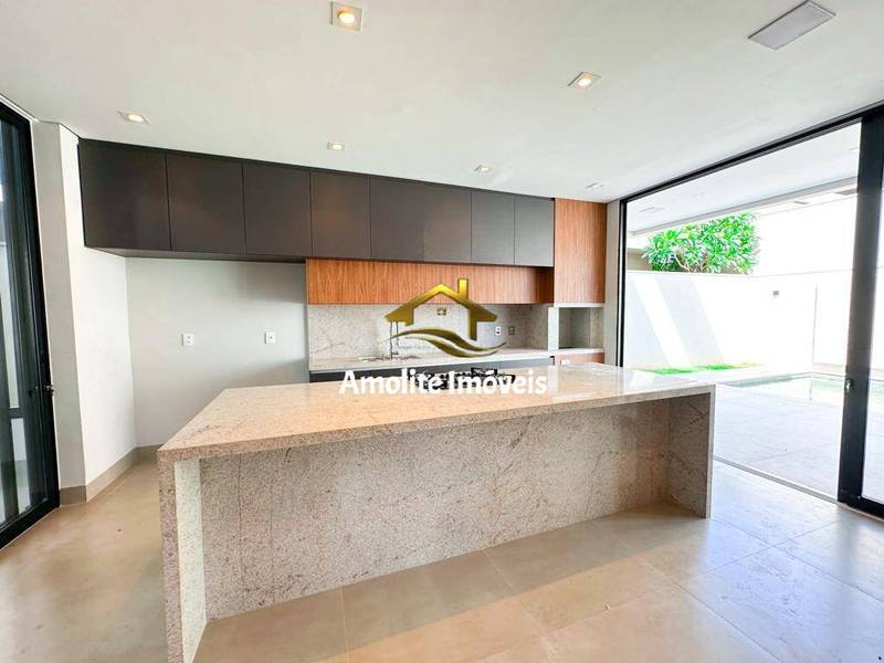 Casa de Condomínio com 4 quartos à venda, 270m² — foto 9 de 26
