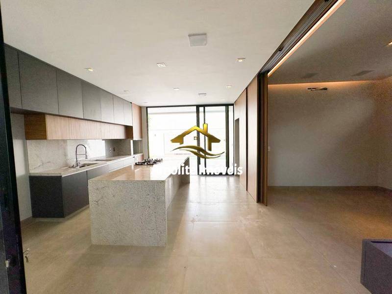 Casa de Condomínio com 4 quartos à venda, 270m² — foto 11 de 26
