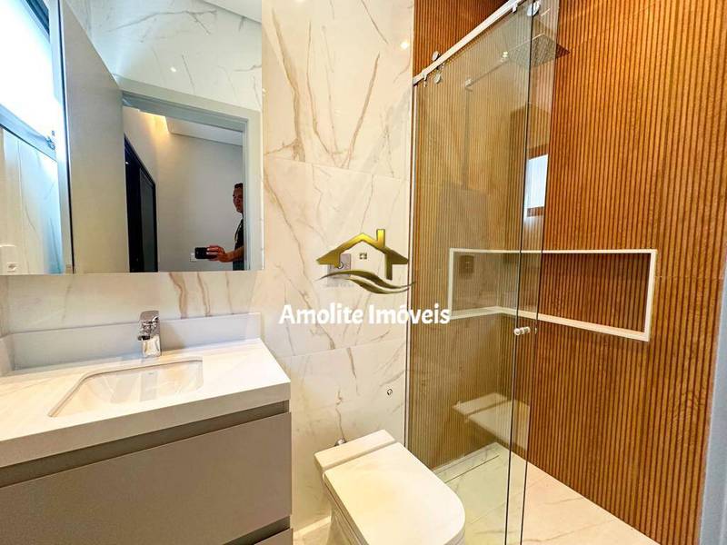 Casa de Condomínio com 4 quartos à venda, 270m² — foto 13 de 26
