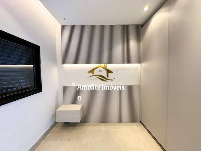 Casa de Condomínio com 4 quartos à venda, 270m² — foto 23 de 26
