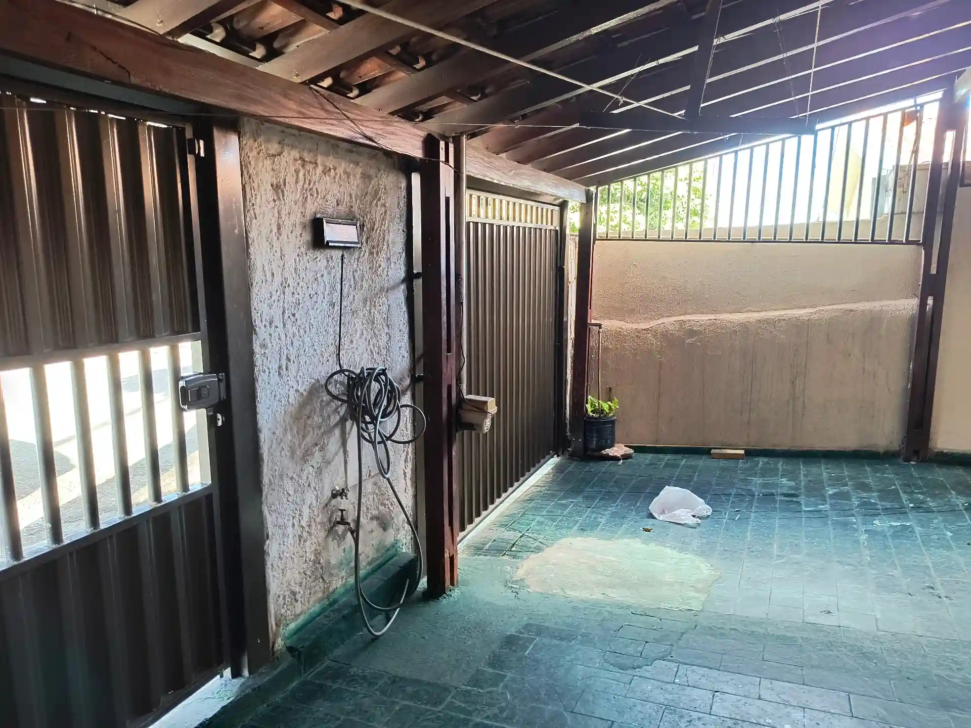 Casa com 2 quartos à venda, 126m² — foto 1 de 12