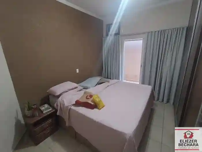 Casa com 3 quartos à venda, 190m² — foto 34 de 37