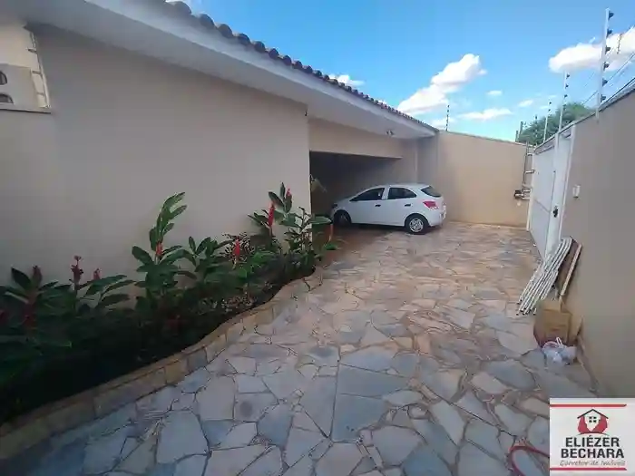 Casa com 3 quartos à venda, 190m² — foto 30 de 37