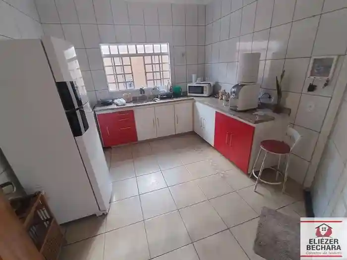 Casa com 3 quartos à venda, 190m² — foto 15 de 37