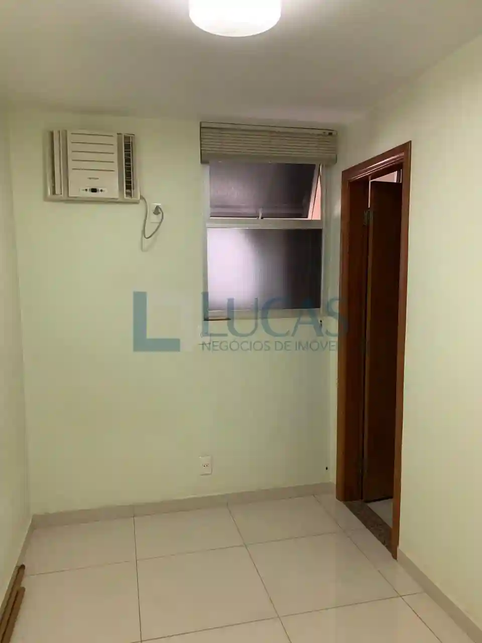 Apartamento com 4 quartos à venda, 178m² — foto 4 de 10