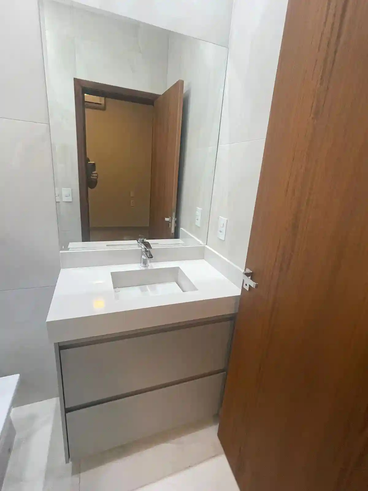 Casa de Condomínio com 3 quartos à venda, 220m² — foto 24 de 30