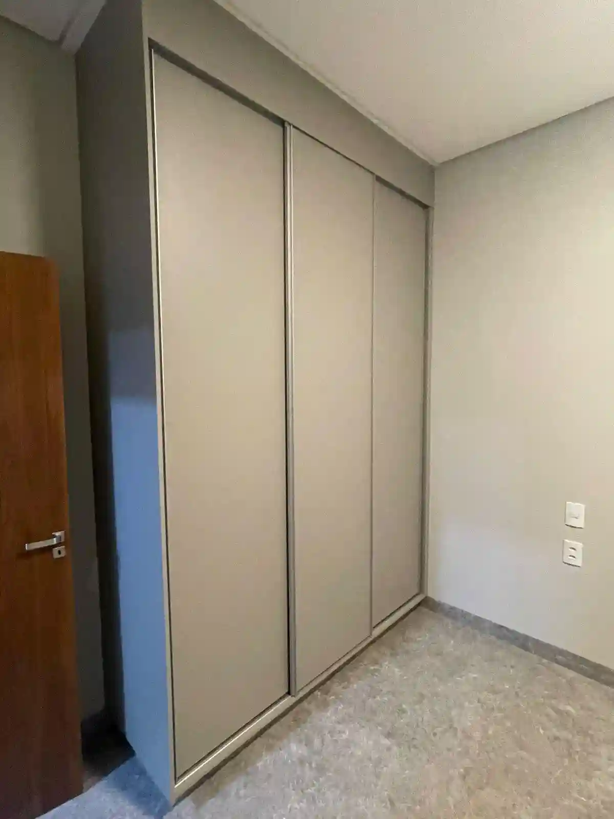 Casa de Condomínio com 3 quartos à venda, 220m² — foto 15 de 30