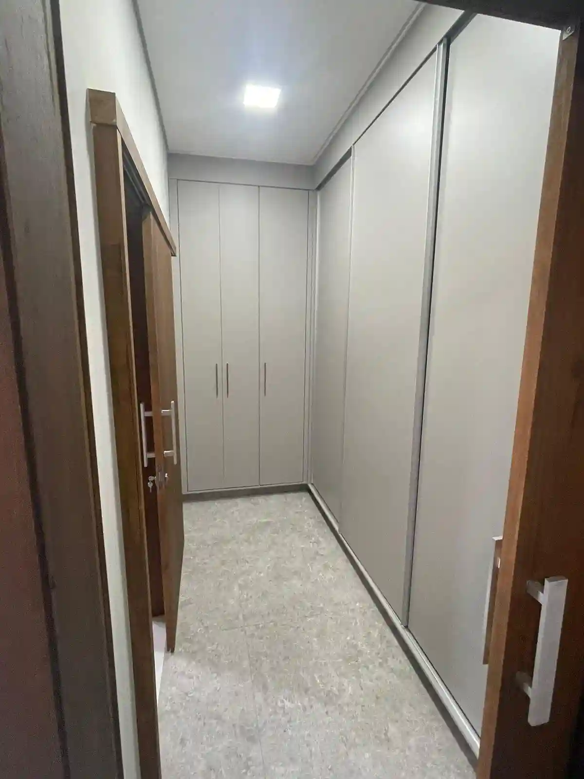 Casa de Condomínio com 3 quartos à venda, 220m² — foto 8 de 30