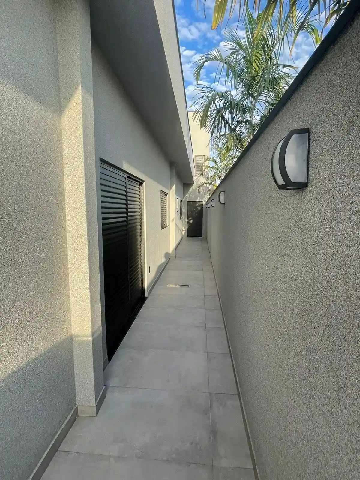 Casa de Condomínio com 3 quartos à venda, 220m² — foto 18 de 30