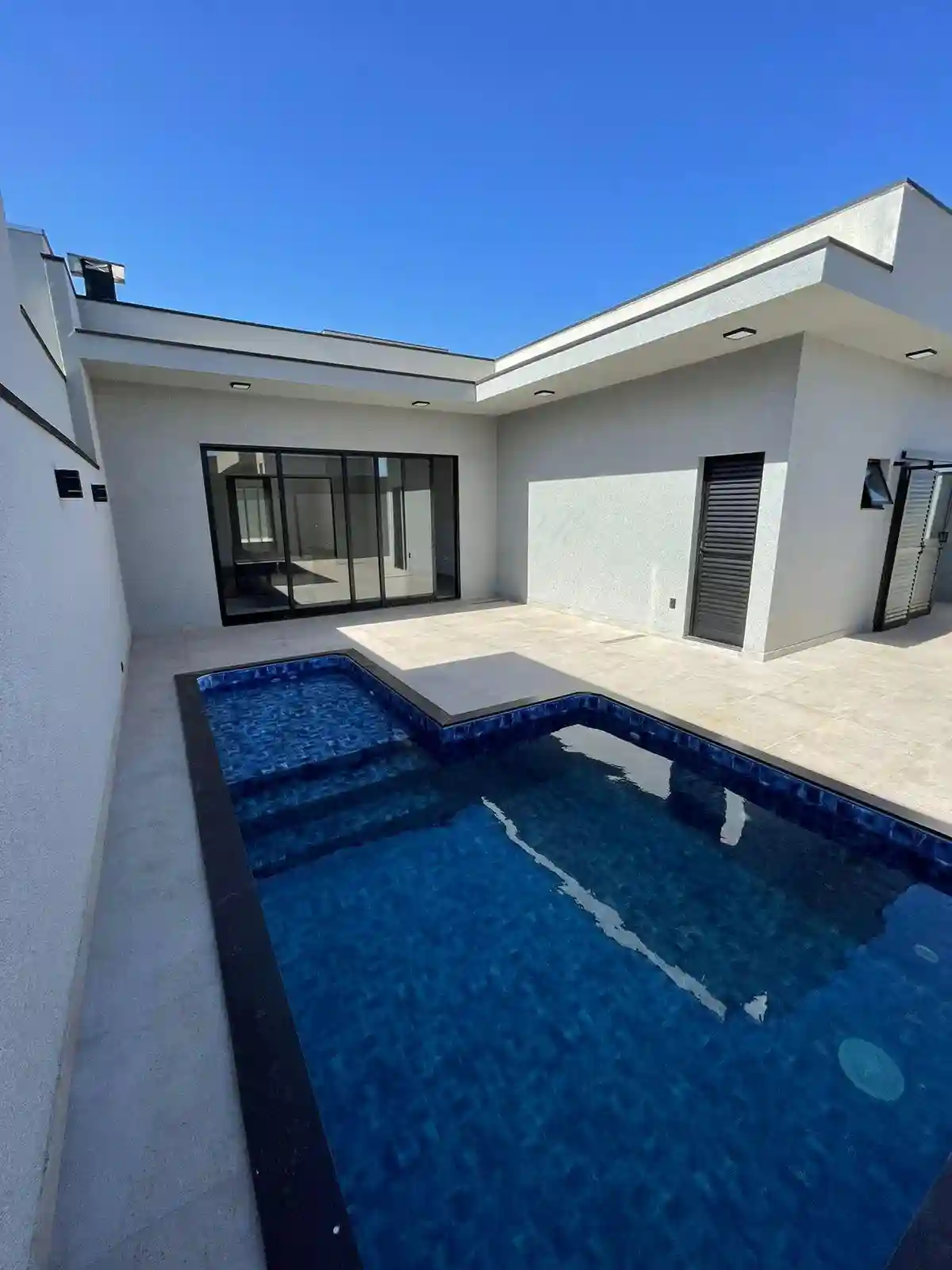 Casa de Condomínio com 3 quartos à venda, 220m² — foto 25 de 30