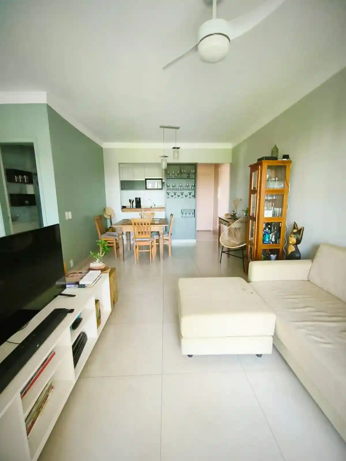 Apartamento com 3 quartos à venda, 76m² — foto 2 de 20