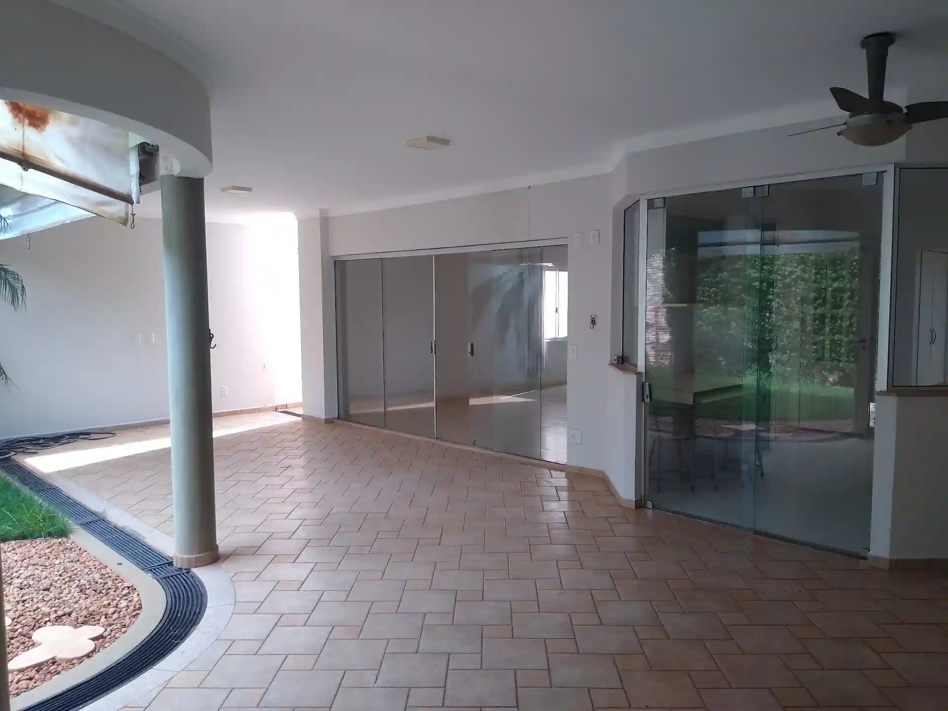 Casa de Condomínio com 3 quartos à venda, 197m² — foto 21 de 59