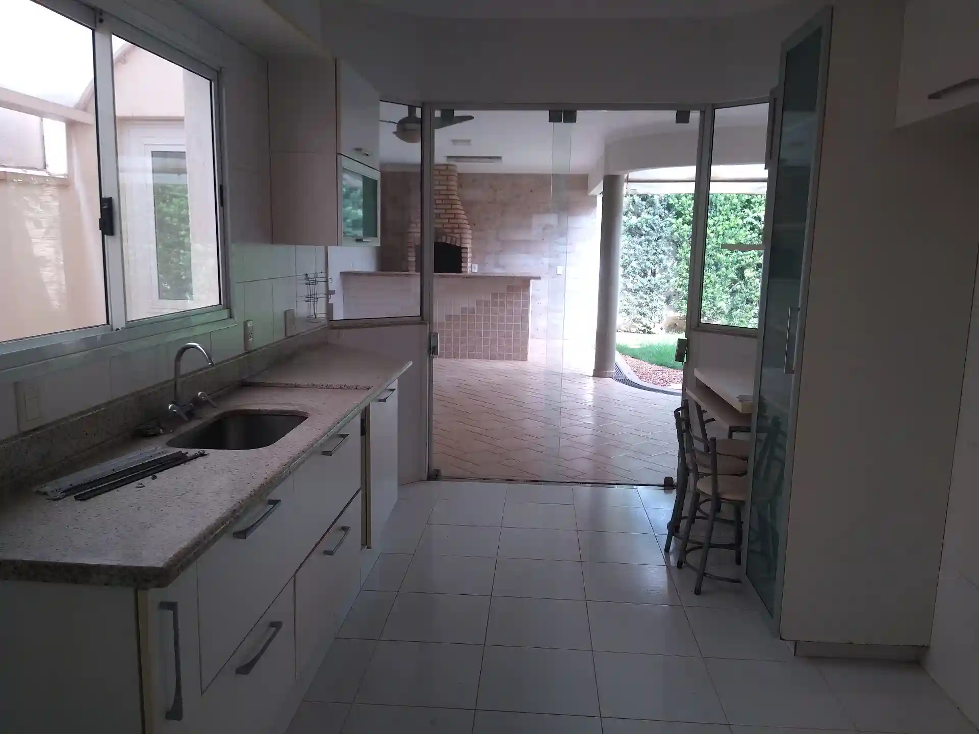 Casa de Condomínio com 3 quartos à venda, 197m² — foto 12 de 59
