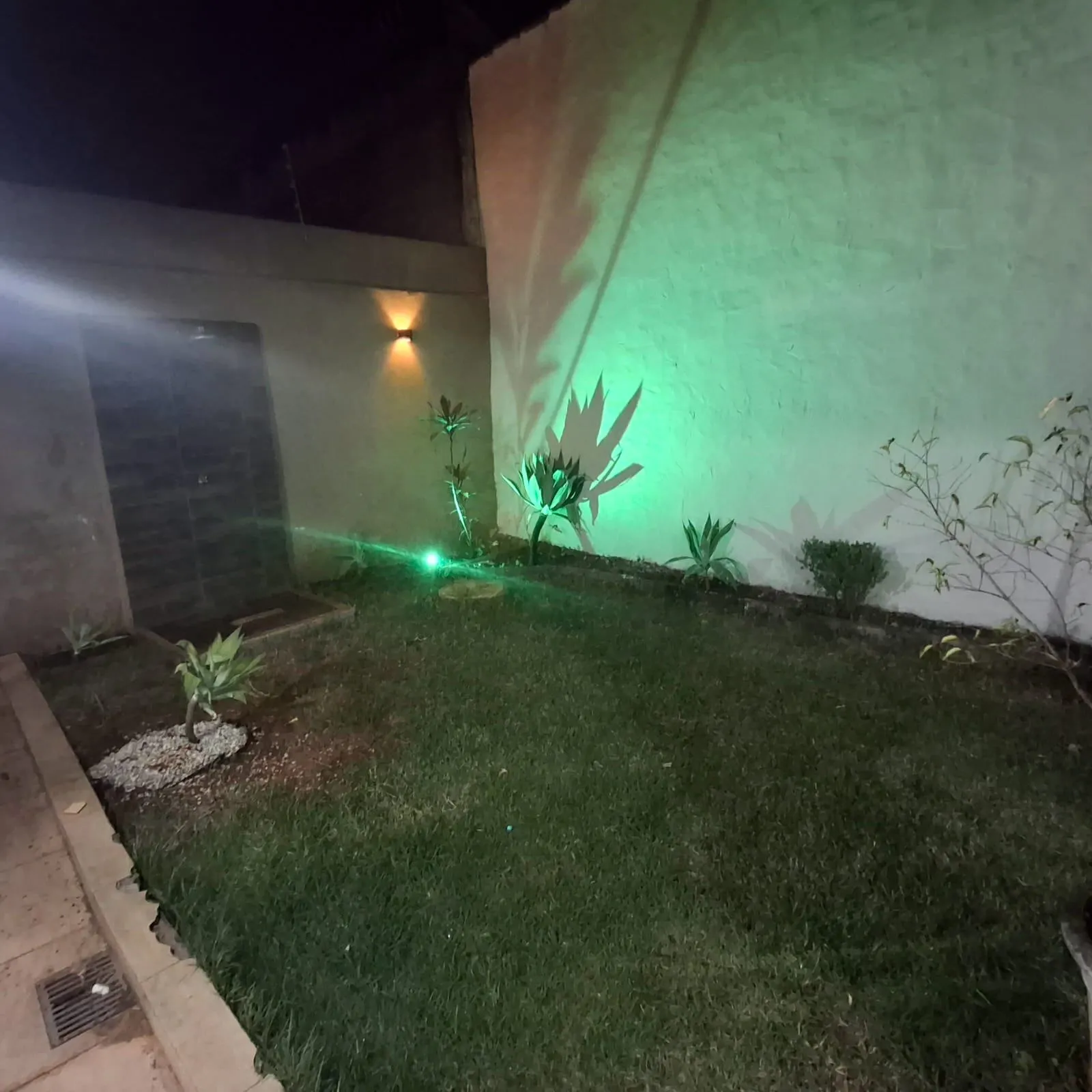 Casa com 3 quartos à venda, 250m² — foto 29 de 30
