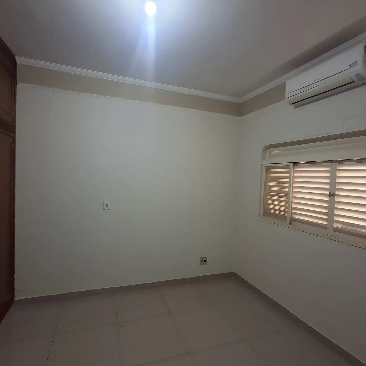 Casa com 3 quartos à venda, 250m² — foto 25 de 30