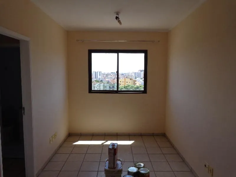 Apartamento à venda — foto 2 de 2
