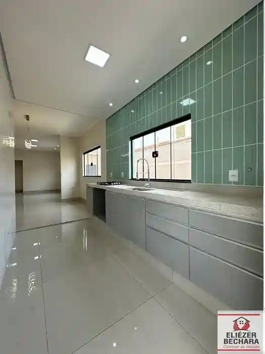 Casa com 3 quartos à venda, 230m² — foto 19 de 27