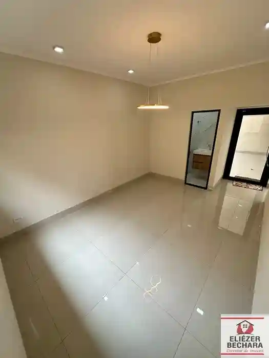 Casa com 3 quartos à venda, 230m² — foto 22 de 27
