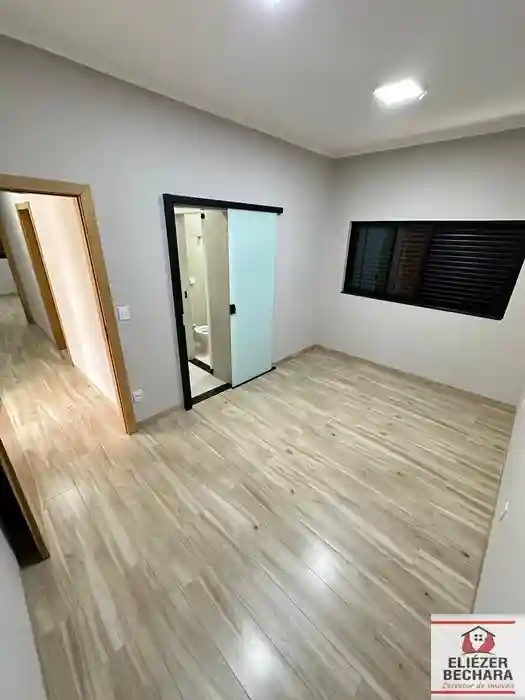 Casa com 3 quartos à venda, 230m² — foto 23 de 27