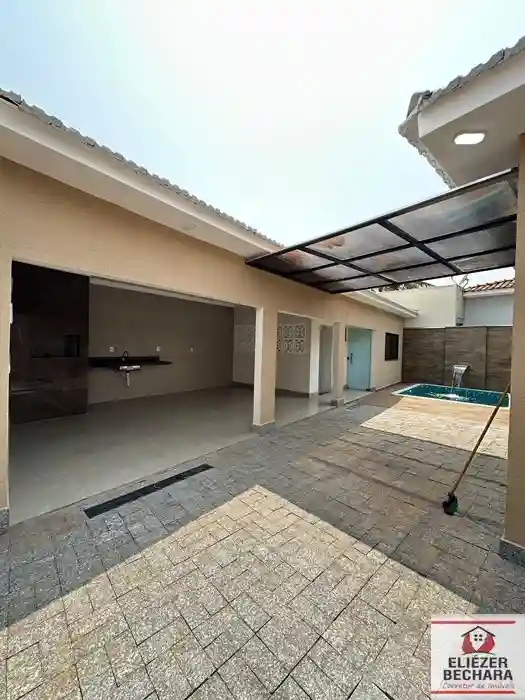 Casa com 3 quartos à venda, 230m² — foto 12 de 27