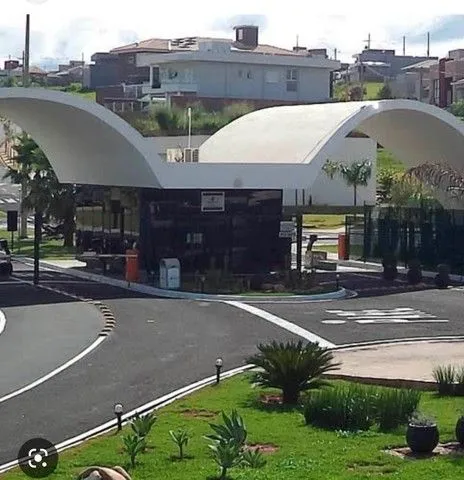 Terreno / Lote / Condomínio à venda — foto 1 de 1