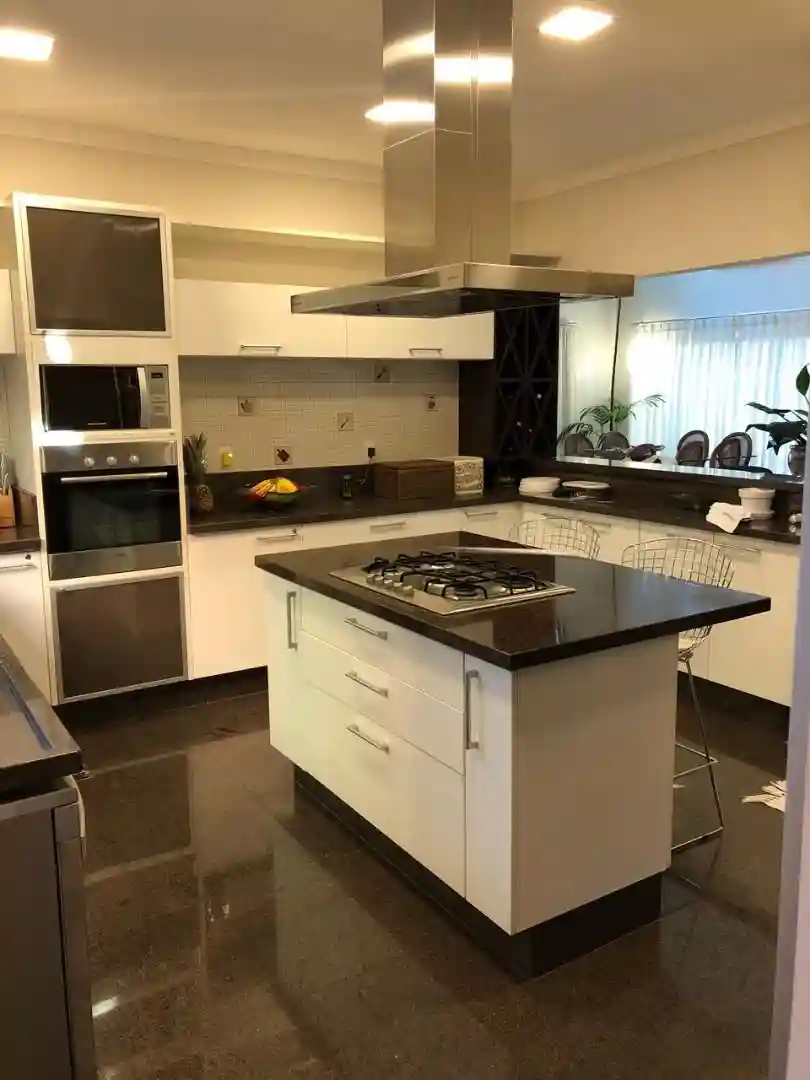 Casa de Condomínio com 3 quartos à venda, 525m² — foto 6 de 21