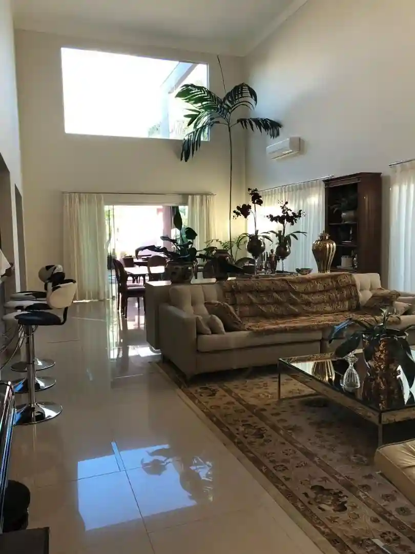 Casa de Condomínio com 3 quartos à venda, 525m² — foto 3 de 21