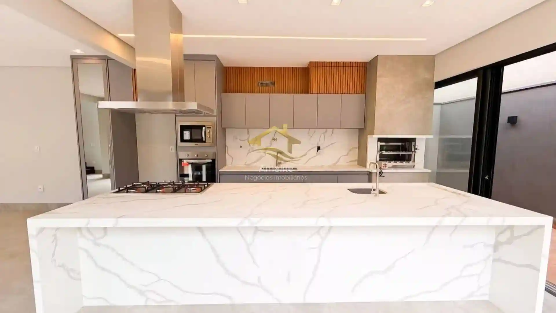 Casa de Condomínio com 3 quartos à venda, 235m² — foto 23 de 25