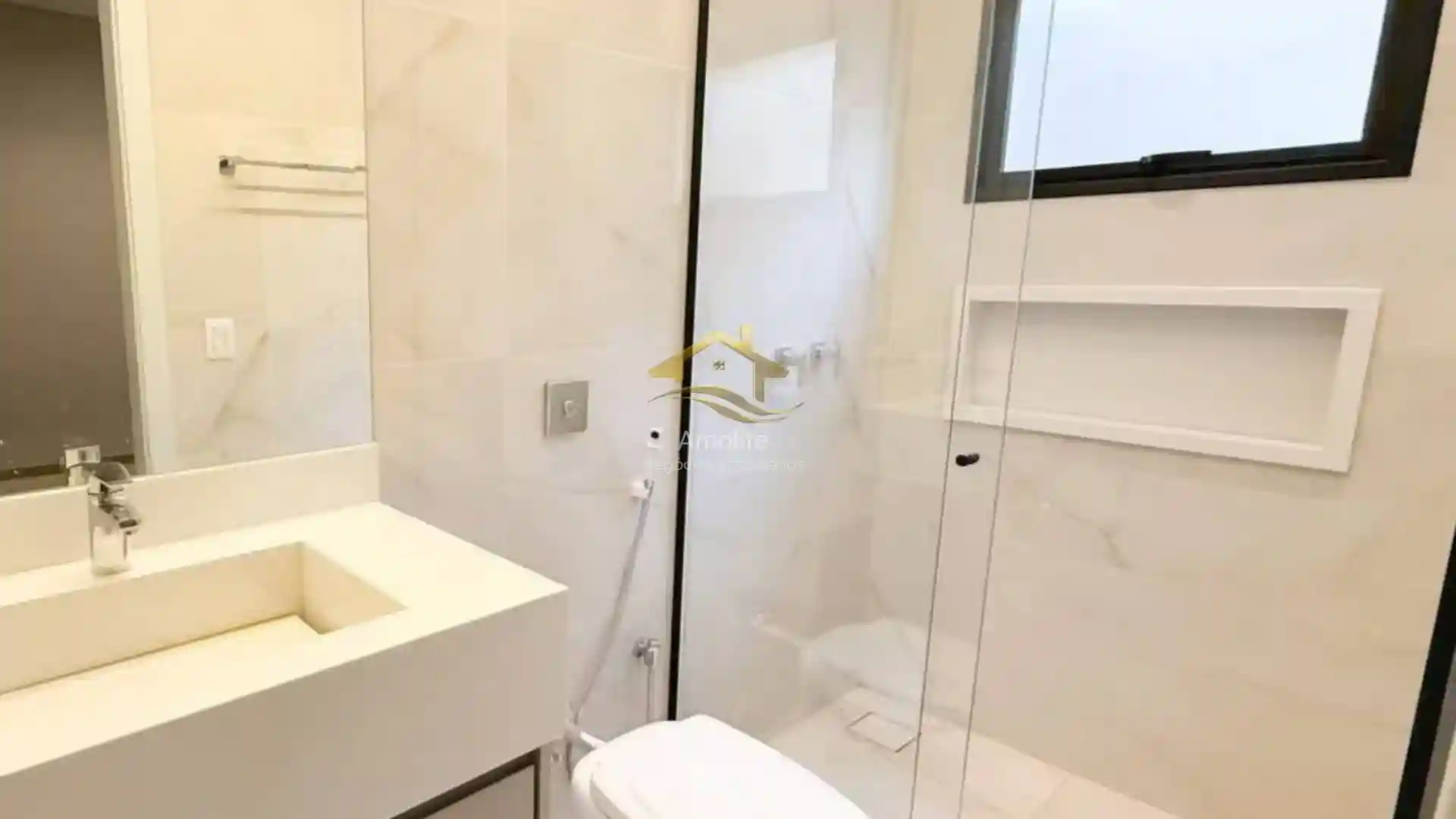 Casa de Condomínio com 3 quartos à venda, 235m² — foto 13 de 25
