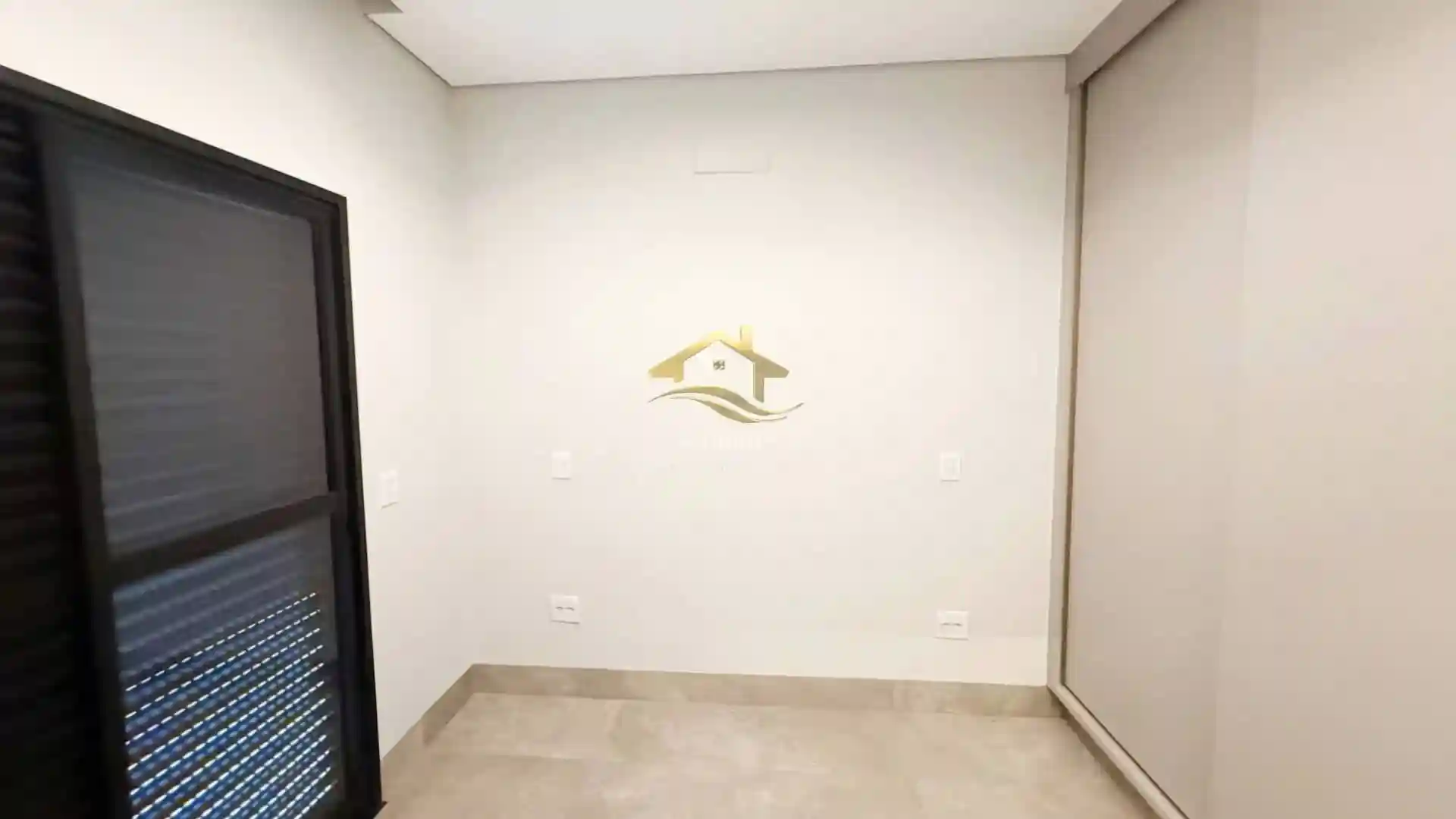 Casa de Condomínio com 3 quartos à venda, 235m² — foto 18 de 25