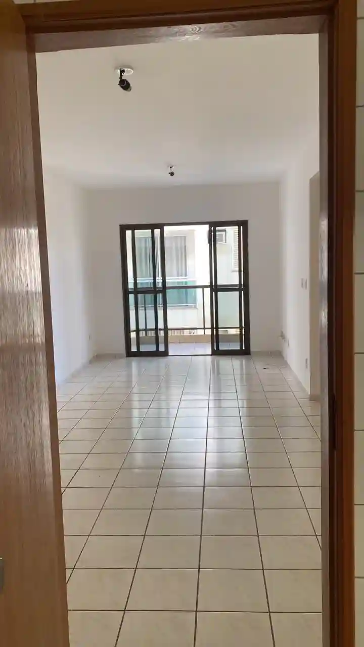 Apartamento com 2 quartos à venda, 70m² — foto 6 de 24