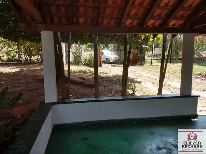 Fazenda / Sítio / Chácara com 2 quartos à venda, 2000m² — foto 2 de 32