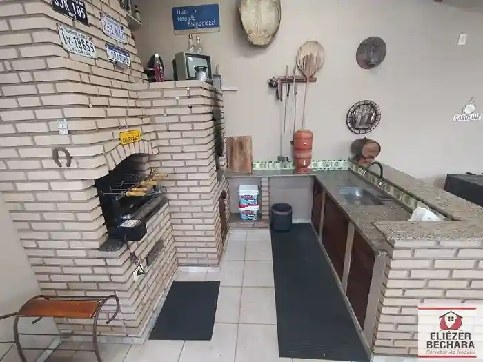 Casa com 3 quartos à venda, 200m² — foto 25 de 52
