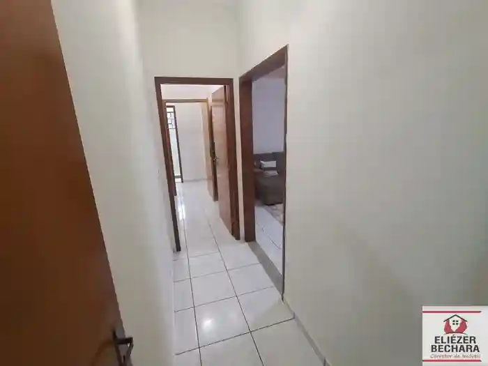Casa com 3 quartos à venda, 200m² — foto 39 de 52