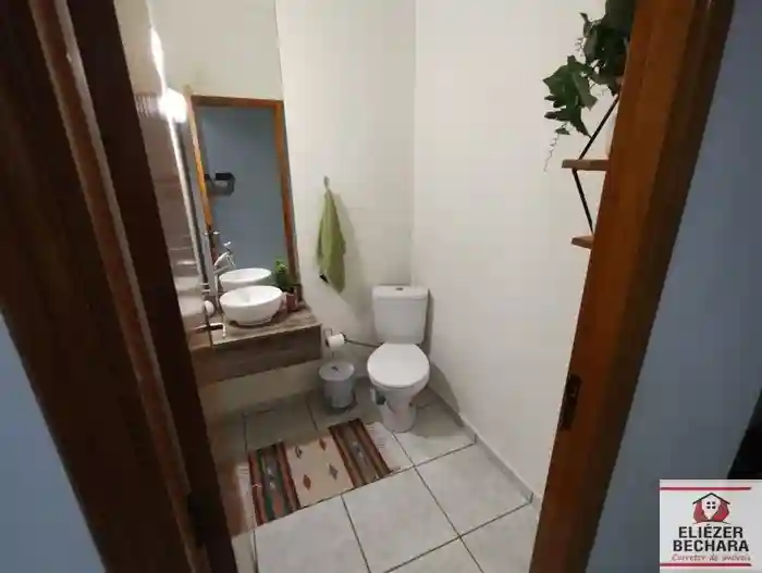 Casa com 3 quartos à venda, 200m² — foto 18 de 52