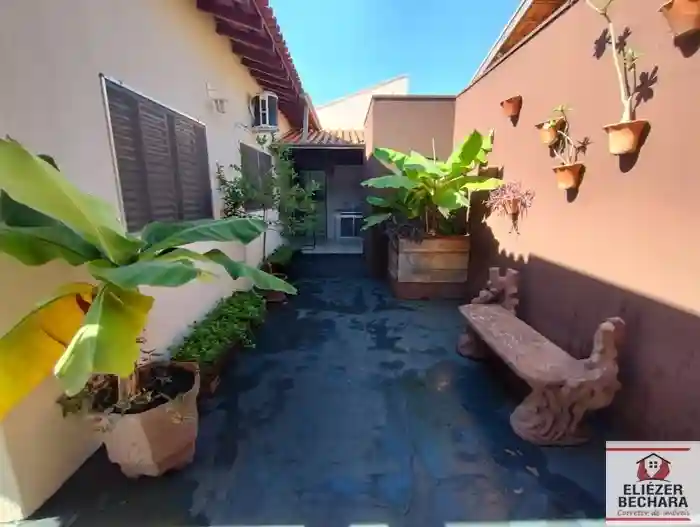 Casa com 3 quartos à venda, 200m² — foto 20 de 52