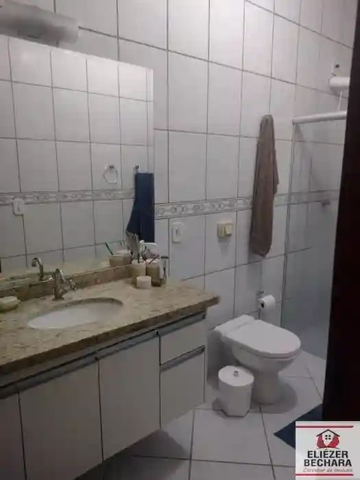 Casa com 3 quartos à venda, 200m² — foto 11 de 52