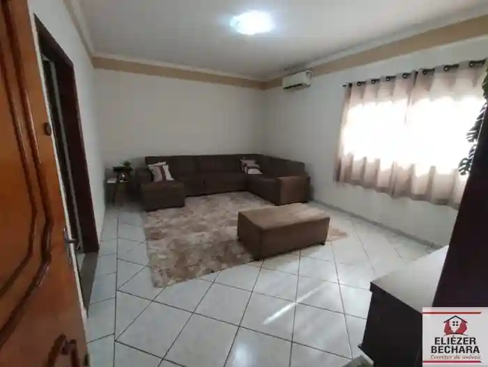 Casa com 3 quartos à venda, 200m² — foto 7 de 52