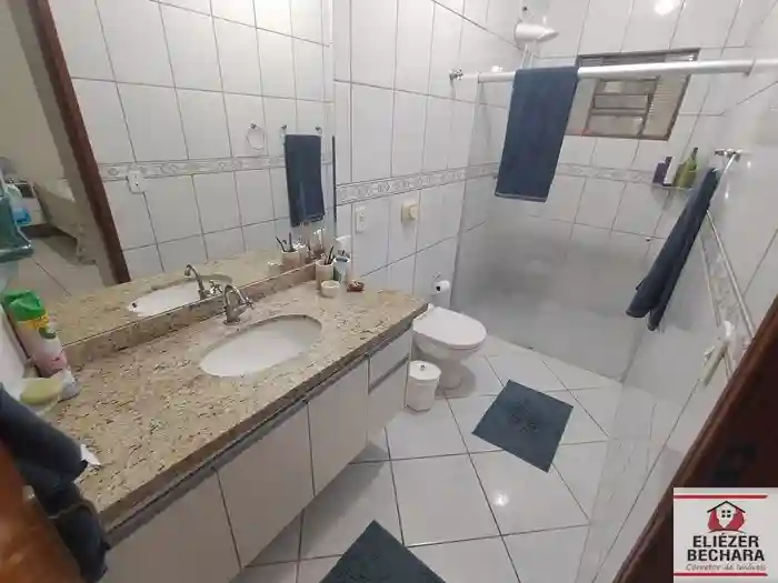 Casa com 3 quartos à venda, 200m² — foto 41 de 52
