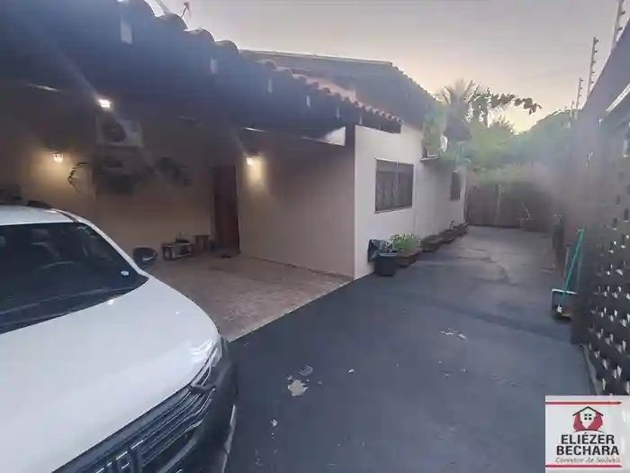 Casa com 3 quartos à venda, 200m² — foto 52 de 52