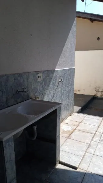 Casa à venda — foto 6 de 8