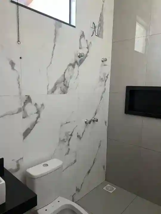 Casa com 3 quartos à venda, 126m² — foto 1 de 8
