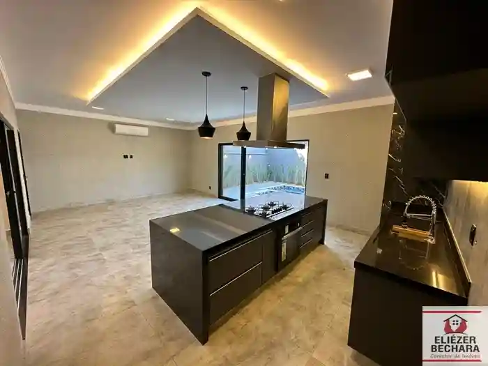 Casa de Condomínio com 3 quartos à venda, 204m² — foto 13 de 27