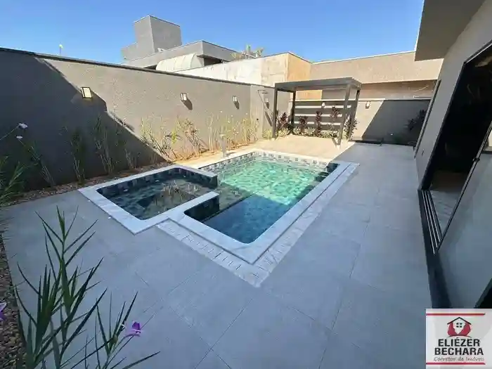 Casa de Condomínio com 3 quartos à venda, 204m² — foto 18 de 27