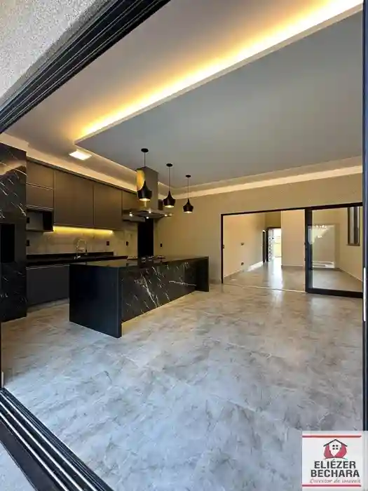 Casa de Condomínio com 3 quartos à venda, 204m² — foto 12 de 27
