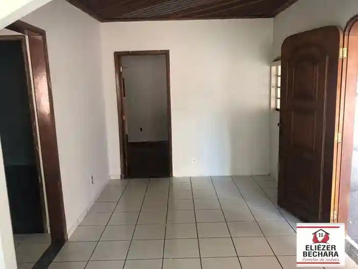 Casa com 3 quartos à venda, 200m² — foto 4 de 20