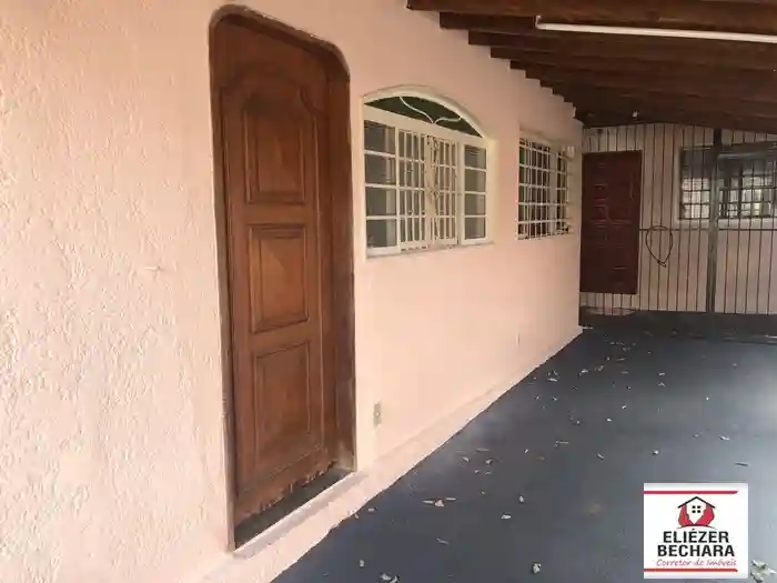 Casa com 3 quartos à venda, 200m² — foto 9 de 20