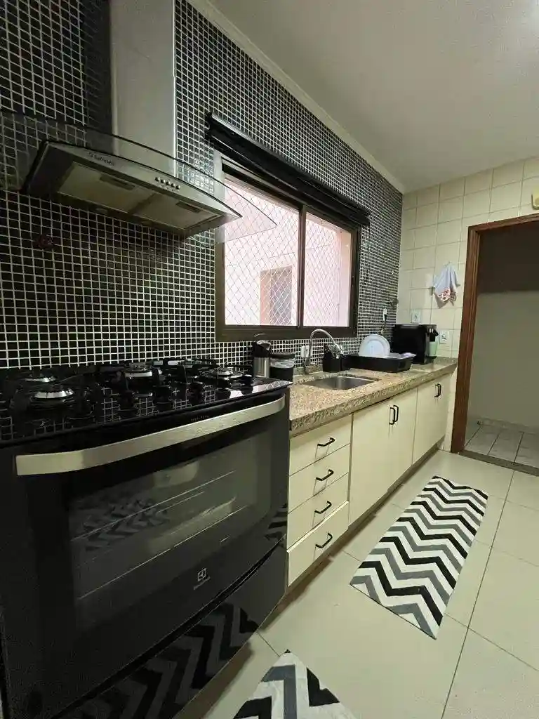 Apartamento com 3 quartos à venda, 120m² — foto 9 de 32